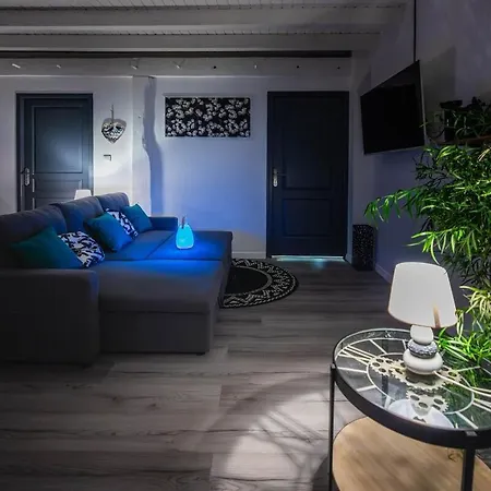 Golbey Evasion - Parking - Climatisation - Terrasse Suspendue - Wifi *