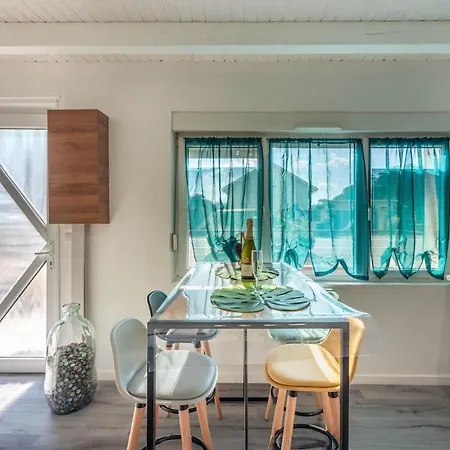 Апартаменты Golbey Evasion - Parking - Climatisation - Terrasse Suspendue - Wifi *