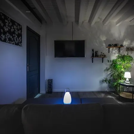 Evasion Avec Terrasse Suspendue - Parking - Wifi Apartmán Golbey