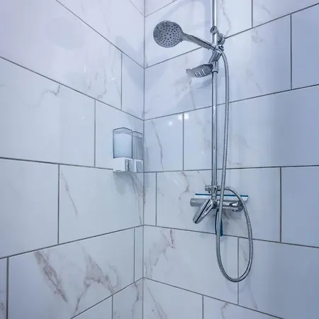 Evasion Avec Terrasse Suspendue - Parking - Wifi Golbey