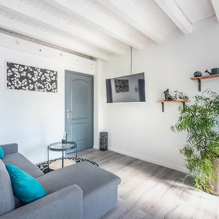 Апартаменты Golbey Evasion - Parking - Climatisation - Terrasse Suspendue - Wifi