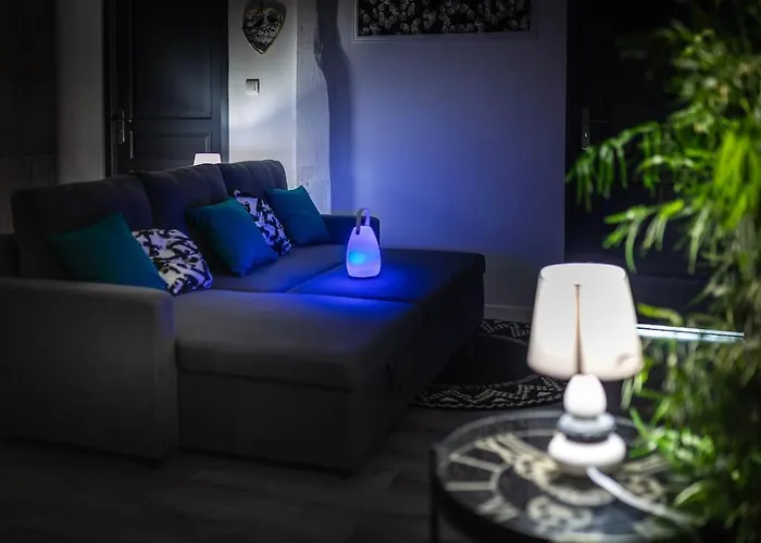 Evasion Avec Terrasse Suspendue - Parking - Wifi アパート *